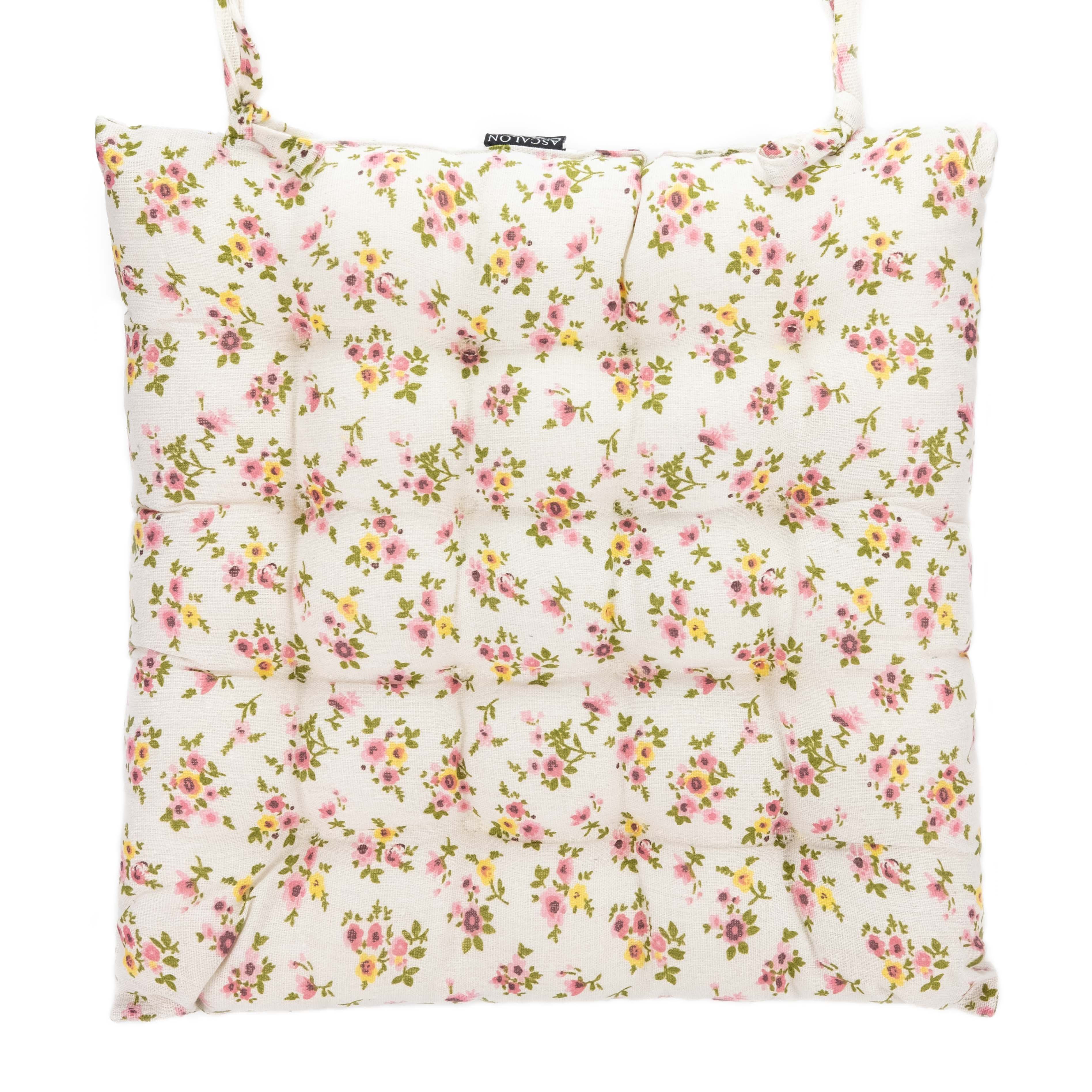 Square Seatpad | Rosebud Pattern