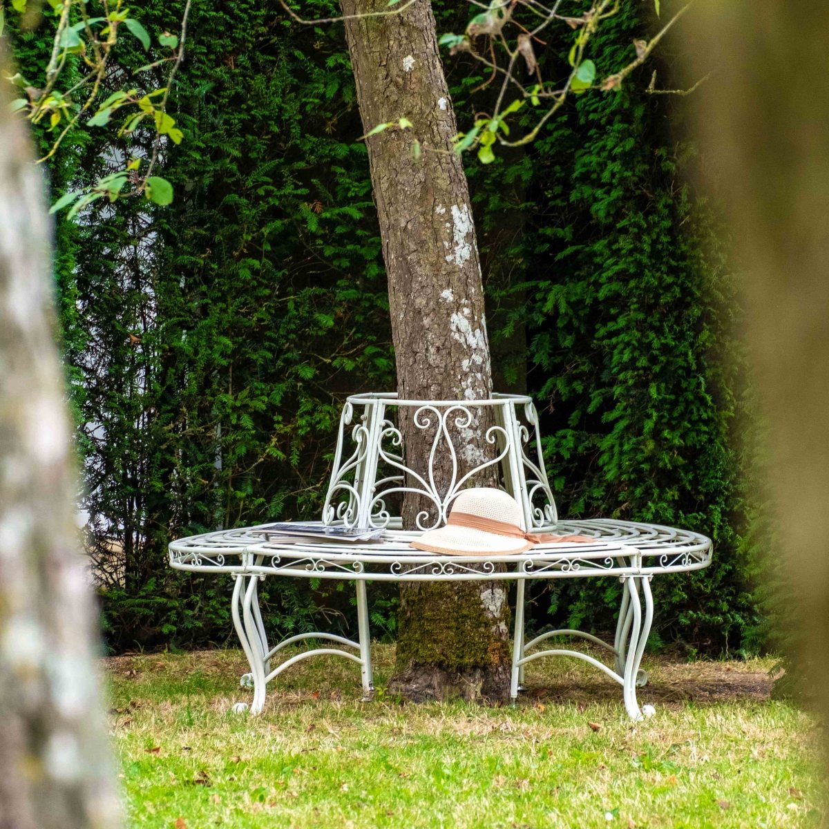 Full Tree Beach Seat C Shape | Cream - OPULENT co