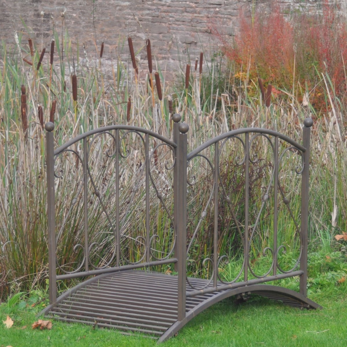 Hearts bridge | Dark brown - OPULENT co