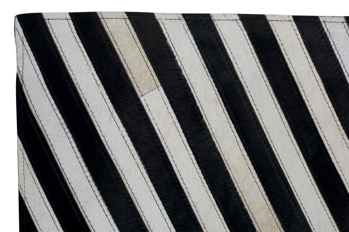 Matto Safira Small Black And White Hair On Leather Rug - OPULENT Co