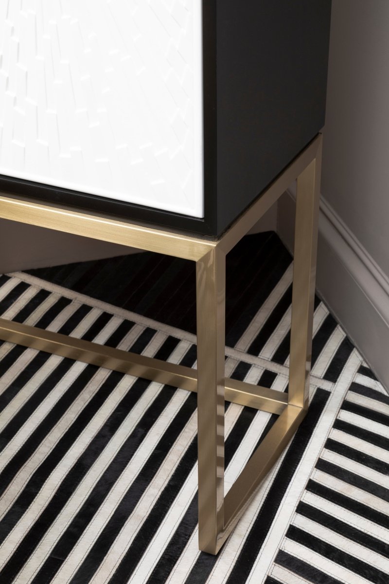 Matto Safira Small Black And White Hair On Leather Rug - OPULENT Co