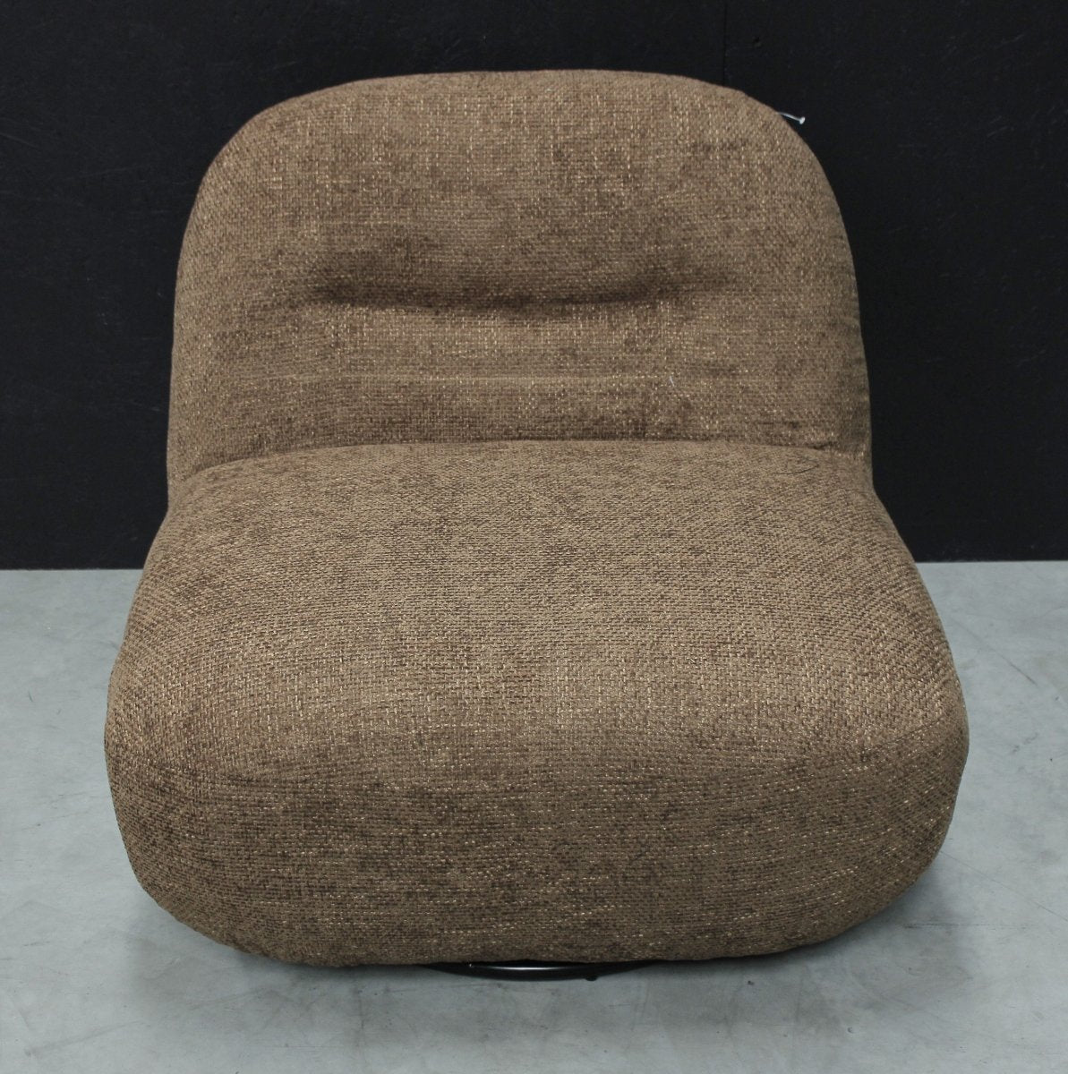 Sienna Oversized Swivel Chair in Boucle Amber - OPULENT Co