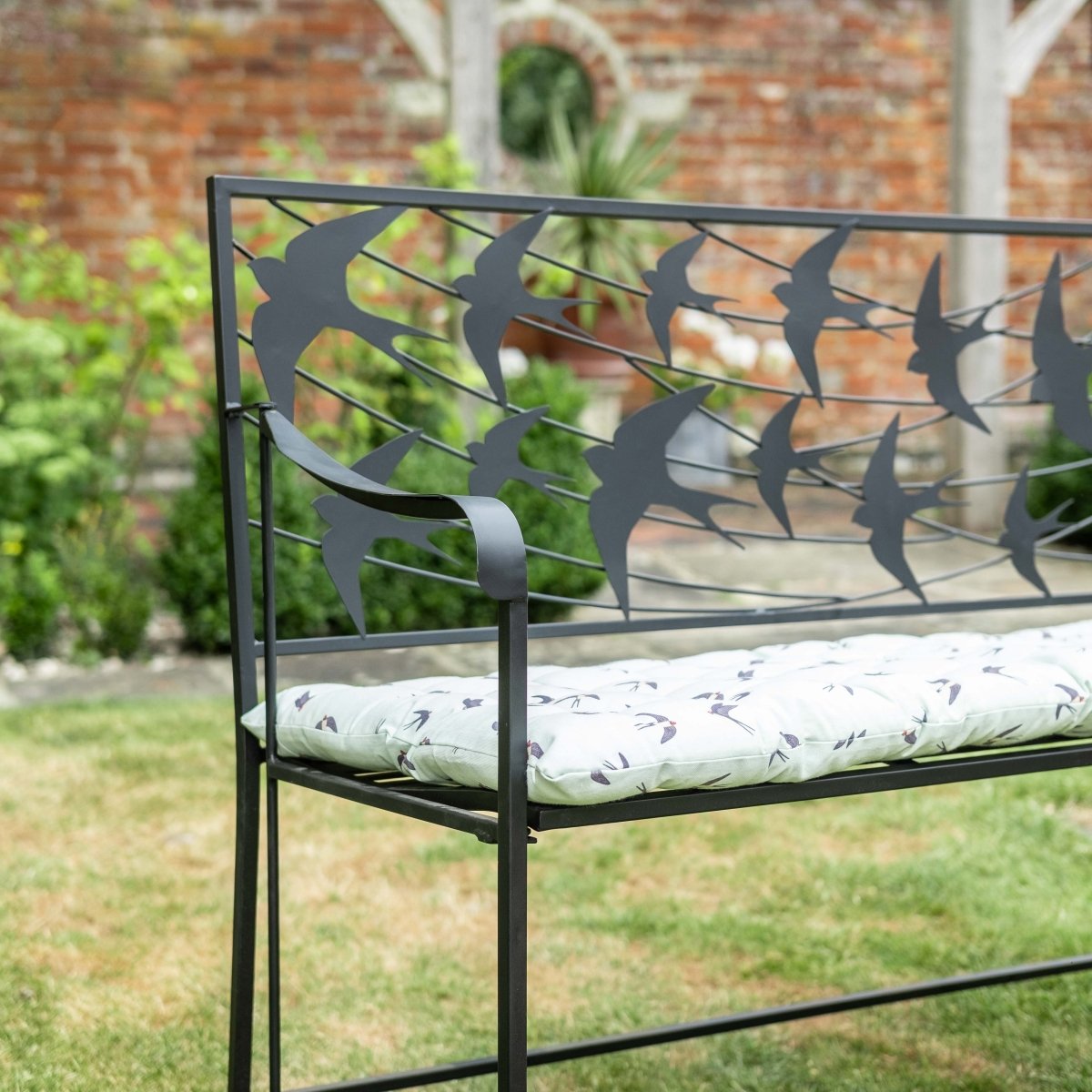 Swallow Back Bench Bench | Black - OPULENT co