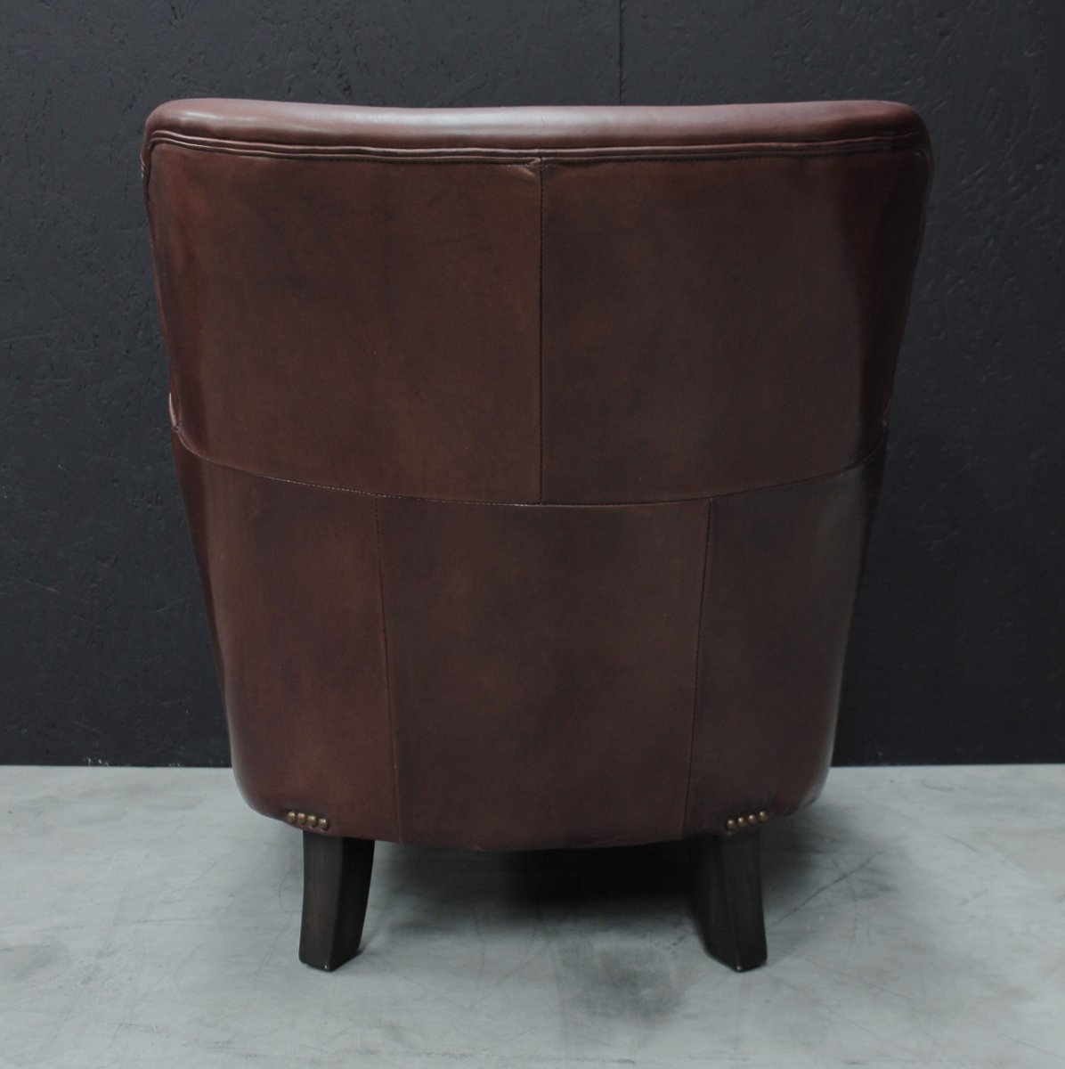 Vintage Brown Leather Club Chair - OPULENT Co