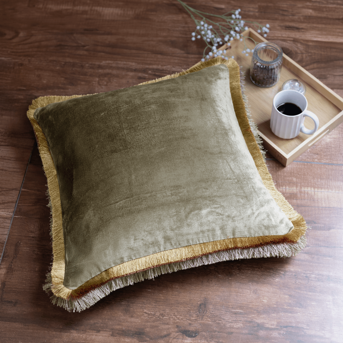 Liam Velvet Cushion - OPULENT Co