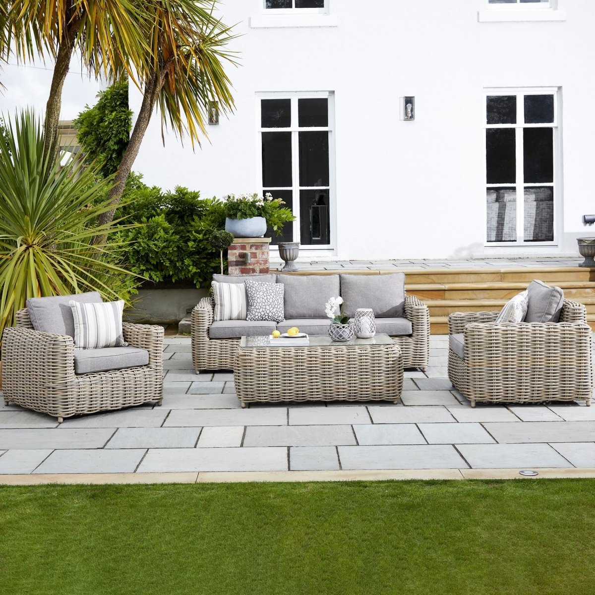 Amalfi Collection Outdoor Five Seater Set - OPULENT co