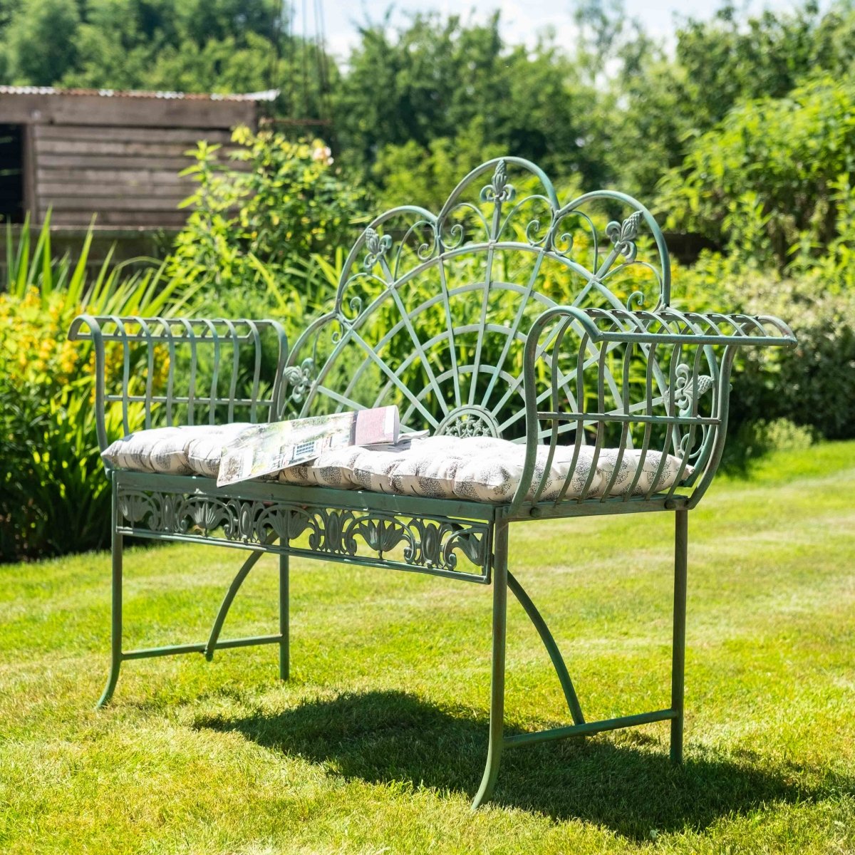 Peacock Metal Bench | Vintage Green - OPULENT co