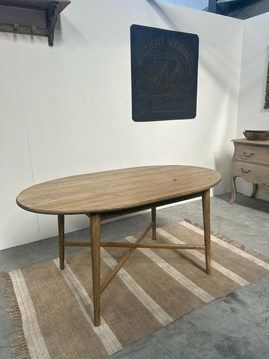 Teak Oval Dining Table - OPULENT Co