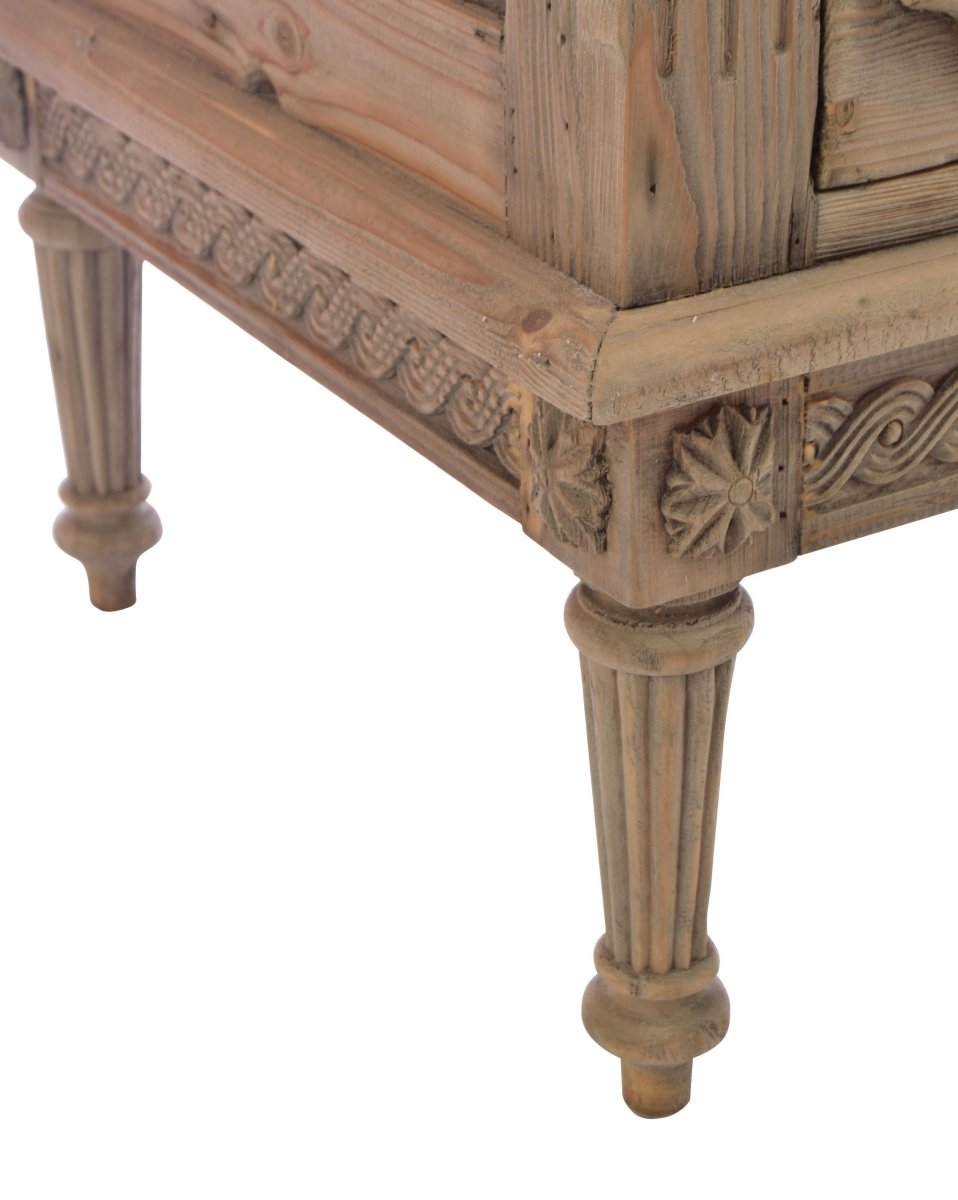 Vintage Chest of Drawers - OPULENT Co